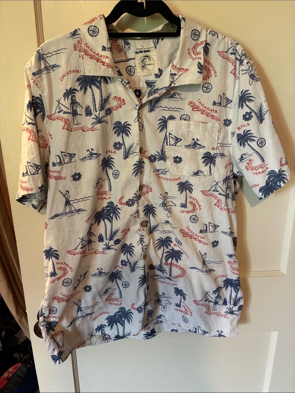 O’Neill Men's Short Sleeve Hawaiian Shirt in White with Blue & Red Print